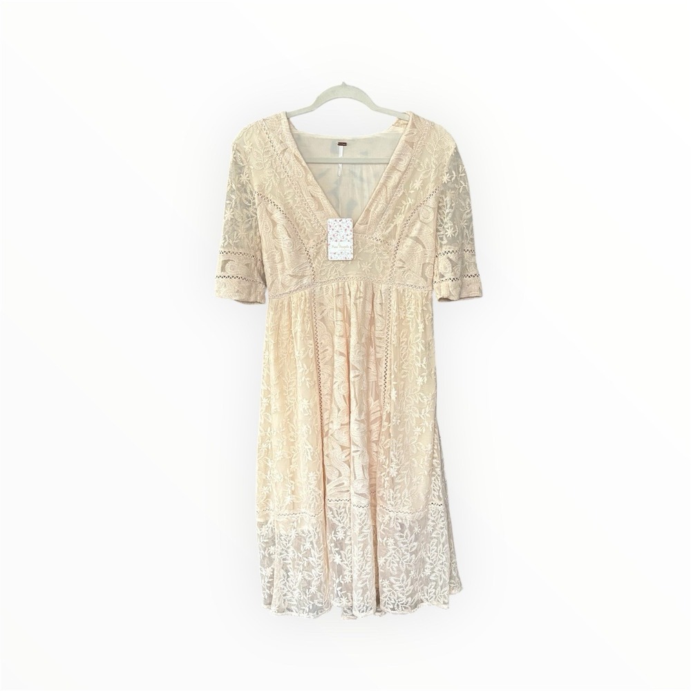 $168 Free People Mountain Laurel Lace Crochet Dress Almond Beige Ivory 4 S NWT - Picture 1 of 5